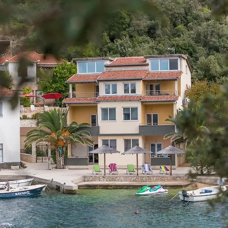 Διαμέρισμα Sakarun Apartments *