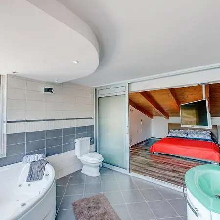 Διαμέρισμα Sakarun Apartments